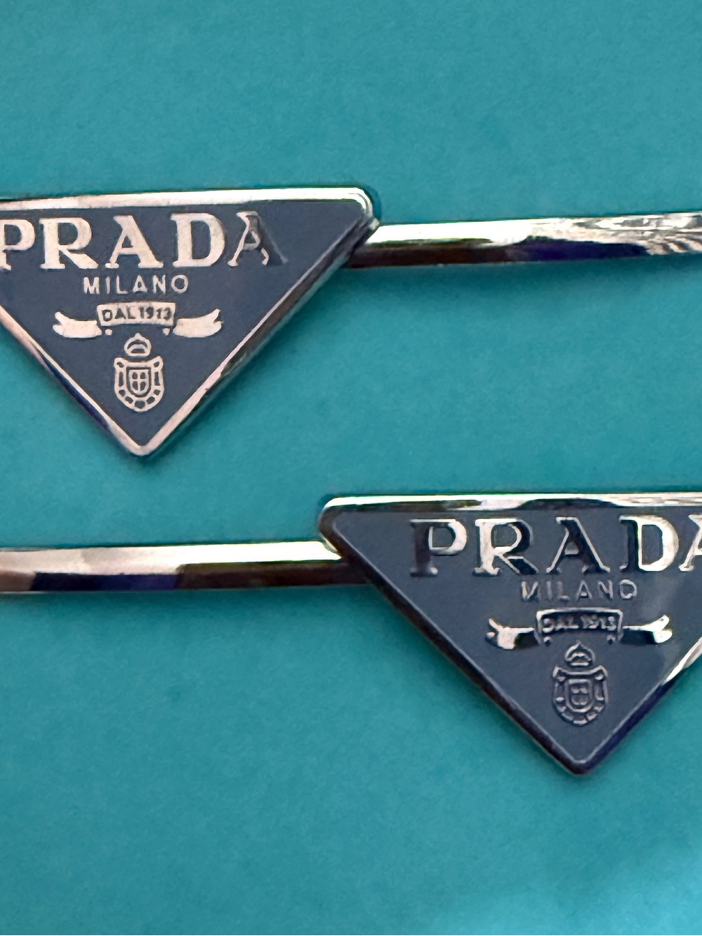 Triangle Logo Hair Clips - Blue/Silver